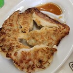 ニシカワ酒店 - 人気の餃子