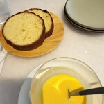 DEK 青山 - 自家製ブリオッシュ　トースト