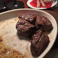 カルネジーオ イースト - 
