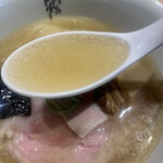 煮干しのビリー - スープ