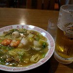 北京亭 - 八宝菜とビール