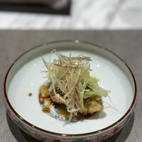 ON the TABLE CHINESE - 