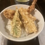 煮込みうどん かに屋 - 