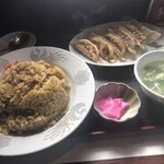 手作り鉄鍋餃子 双龍 - 