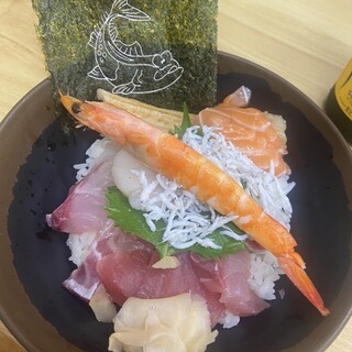 とれとれ市場 鮮魚コーナー_0