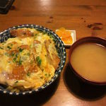 アルバトロス - カツ丼大盛り1030円