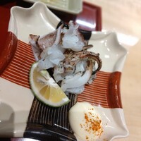 対馬のどぐろとイカ活き造り 博多 魚蔵 都ホテル店 - 後づくりの塩焼き