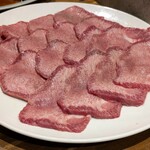 炭火焼肉ホルモンさわいし - 