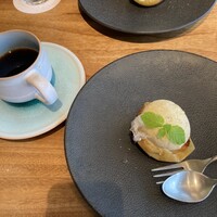 田丸 別館 - リンゴのキャラメリゼとバニラ