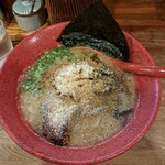 成竜 - らぁめん　(すり胡麻、高菜をin)