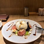 320833593 - 