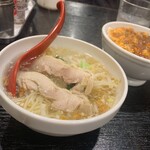 陳麻家 - 半々セット
・鶏ソバ（塩味）+チーマーハン