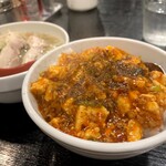 陳麻家 - 半々セット
・鶏ソバ（塩味）+チーマーハン
