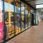 リンツ ショコラ ブティック＆カフェ ビナガーデンズ 海老名店 - 