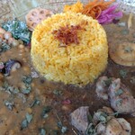 Numb - 3種あいがけカレー　昆布だしシーフードカレー　サンマだしチキンカレー　キノコのクリーム豆カレー