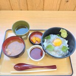 岬 丘の上食堂 - 