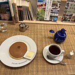 ホットケーキ つるばみ舎 - 全景。