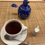 ホットケーキ つるばみ舎 - 濃く見えるけど、渋くない。飲みやすくいい香り。