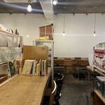 ホットケーキ つるばみ舎 - 座った席からの風景。またここにきたいなぁ。