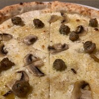 800°DEGREES ARTISAN PIZZERIA - 