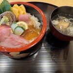 鮨 陽宝丸 - 地魚丼