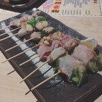 遊山 - 野菜巻き串盛り合わせ　8種