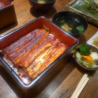 新宿うな鐵 はなれ - 