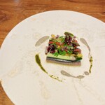 エロン･ソンドレ - 料理写真:【ディナー】新さんまのマリネ　飛騨パプリカと胡瓜　黒オリーブとバジルソース