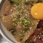 割烹 銀波 - 肉厚ヒラメの漬け丼