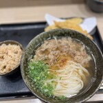 本格派博多うどん はし田たい吉 - 