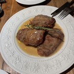 オステリア　チリエージョ - 北海道産蝦夷鹿フィレ肉のサルティンボッカ仕立て