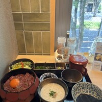 炭火和牛焼肉もうもう亭 広小路店 - 