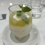 Brasserie Laiton - メロンのミニパルフェ