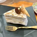 カフェ T's - 栗と梨のショートケーキ
