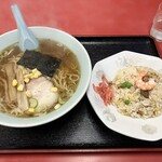 天津 - ミニ炒飯ラーメン¥950