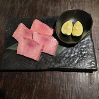 牛牛 西麻布 総本店 - 