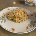 北京 - 半チャーハン！お皿もお味もGood!!(･ω･)b