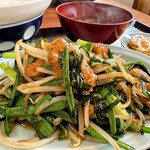 きくや食堂 - 料理写真:ニラレバ定食 1,200円
