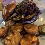 OVERWHELM HAMBURGER & BAR STAND - 