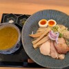 横浜淡麗らぁ麺 川上