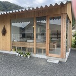 エルズ ファーム & ベーカリー - オシャレな外観