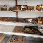 エルズ ファーム & ベーカリー - 売り切れが多く残念、次回は早めにお邪魔します‼️