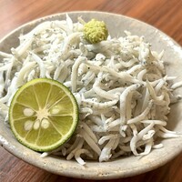 ターンテーブル - しらすたっぷり！すだちも付いています