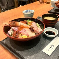 味工房まんま 別館 - 特選海鮮ちらし1,980円税込