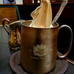 ロンドンティールーム - ロイヤルティーフロート@1500