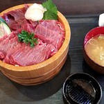 宅配弁当・食堂 たばご屋 - 私の鉄板メニューで〜す!