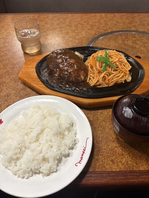 肉の万世 白河店 - 新白河（ハンバーグ）の写真