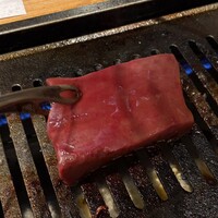 焼肉みゆき苑 - 本日限定「超厚切りレバー」は２枚のみ‼️