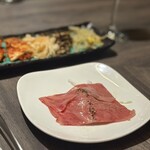 近江うし焼肉 にくTATSU 日本橋室町店 - 