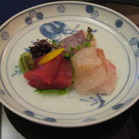 千羽鶴 - お造り（鯛、鮪、鰤・・？）